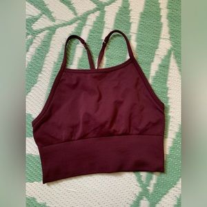 Lululemon high neck sports bra sz 4